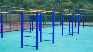 必一运动官网：健身房瑜伽叫什么室内的